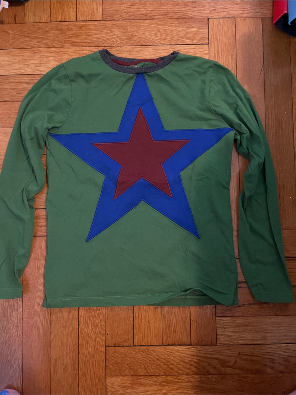Mini Boden Green Pullover with Blue and Red Star - kids size 10-11